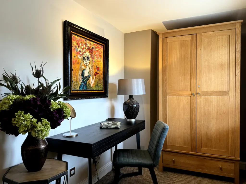 f8515224-6e52-407b-8d07-86b87b6119b9